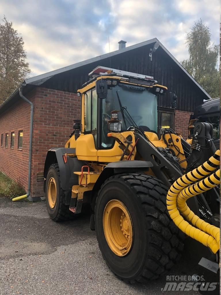 Volvo L90H  휠로우더