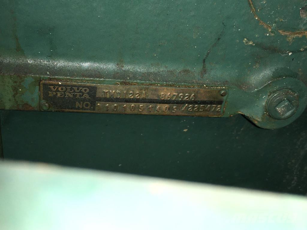 Volvo TMD122A USED 엔진