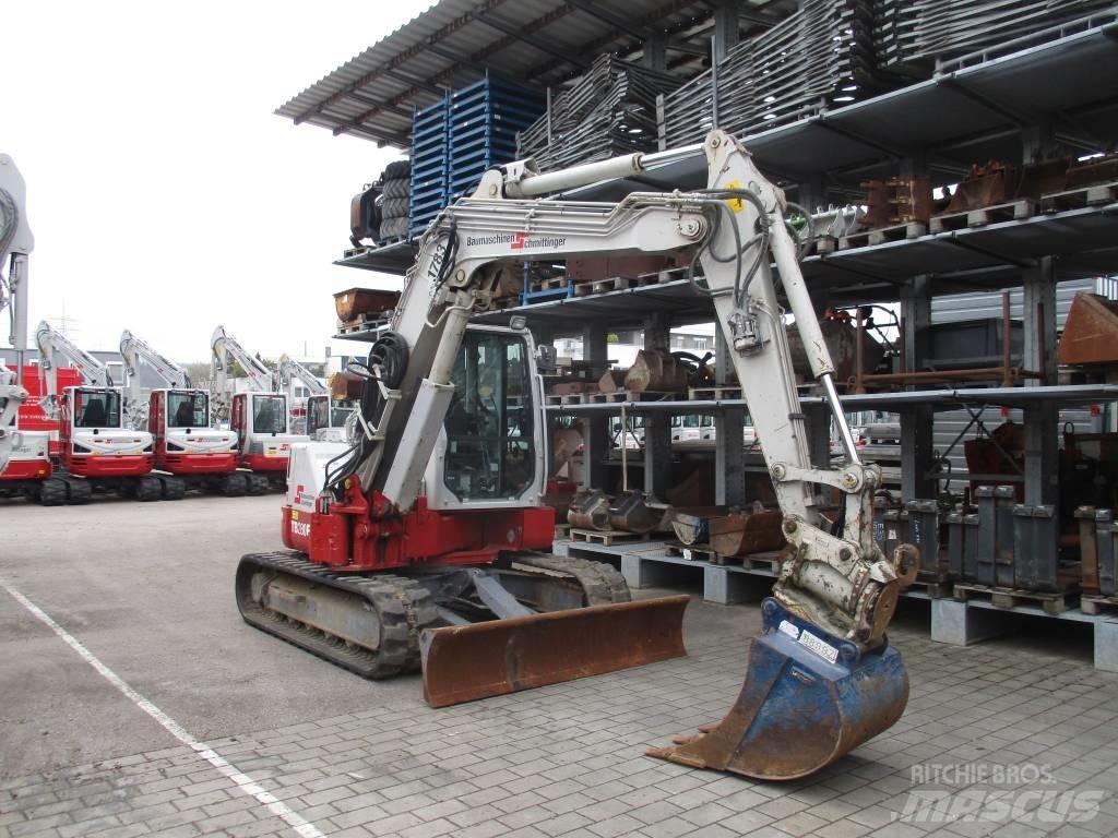 Takeuchi TB 280 FR 중형굴삭기 7톤-28톤