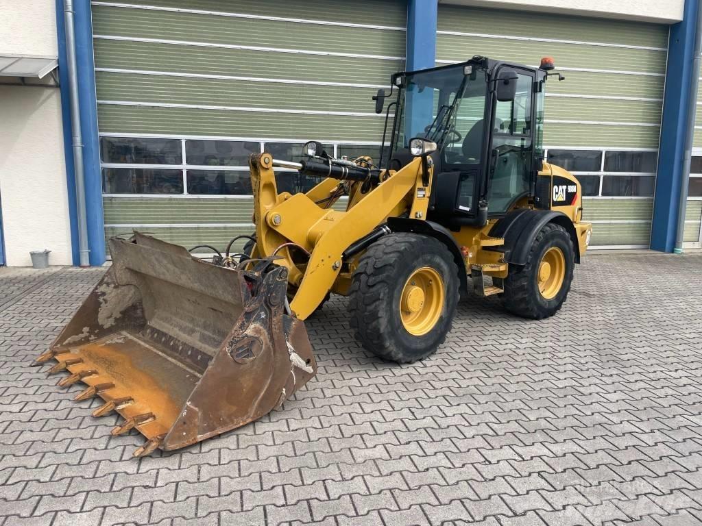 CAT 908 M  휠로우더