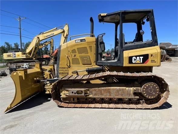 CAT D5K2 LGP 크롤러 도저