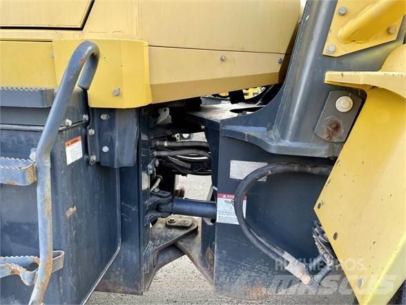 Komatsu WA320  휠로우더