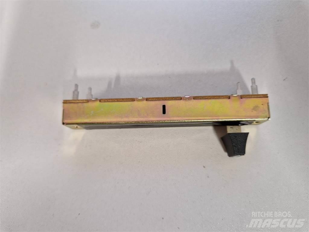 Rottne 076-0077 일렉트로닉스
