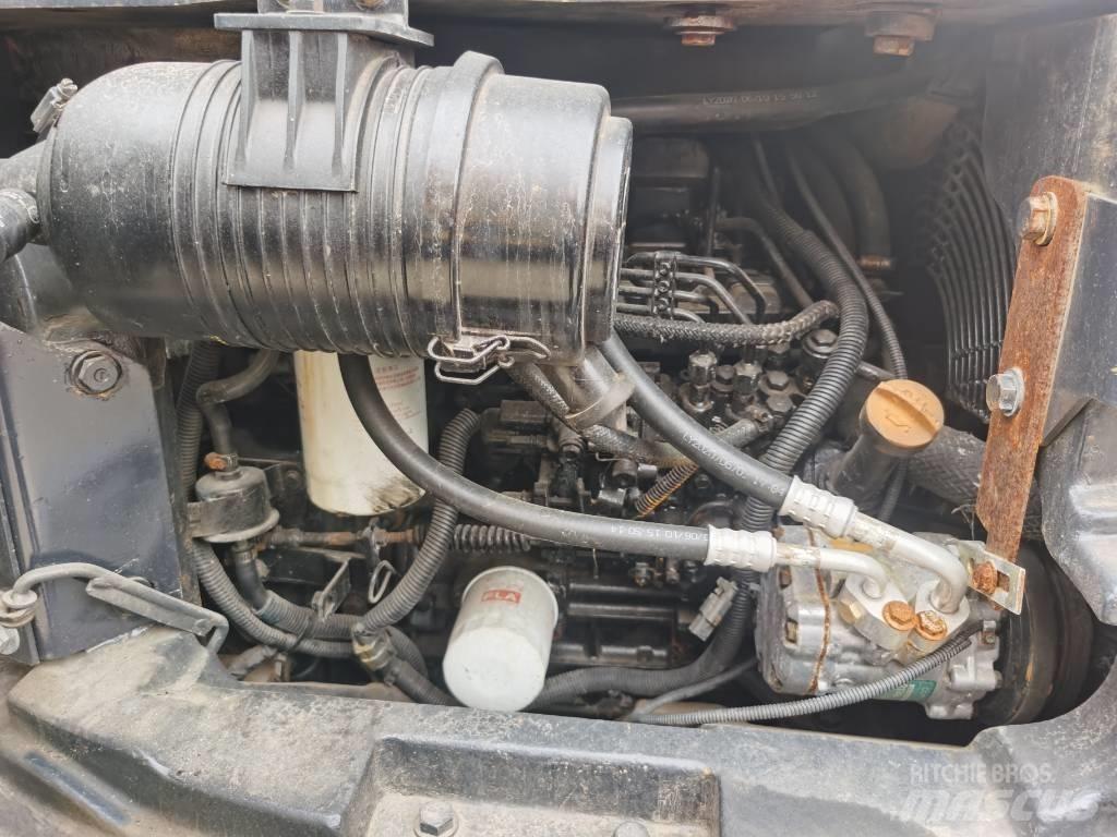 Komatsu PC 55 MR-2 소형 굴삭기 7톤 미만