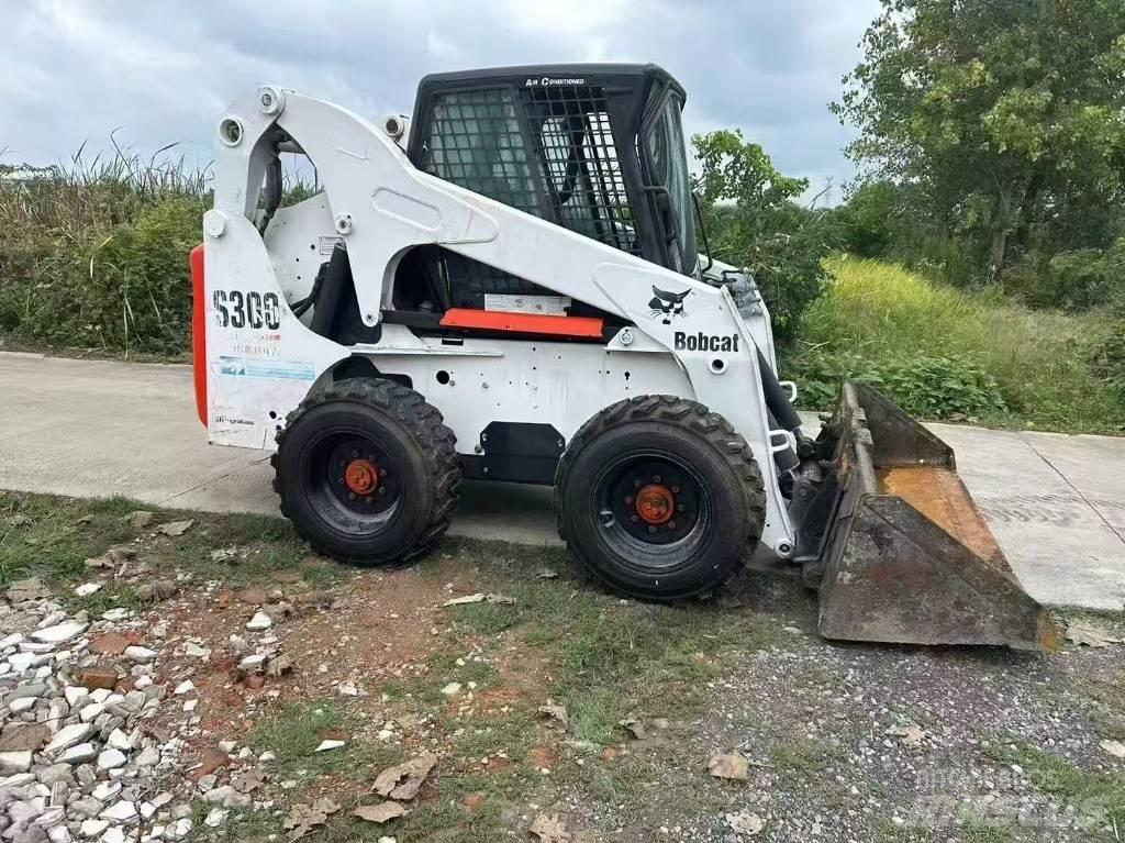 Bobcat S 300  스키드로더