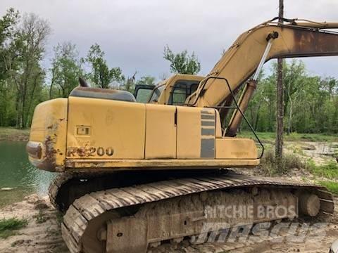 Komatsu PC 200 대형 굴삭기 29톤 이상