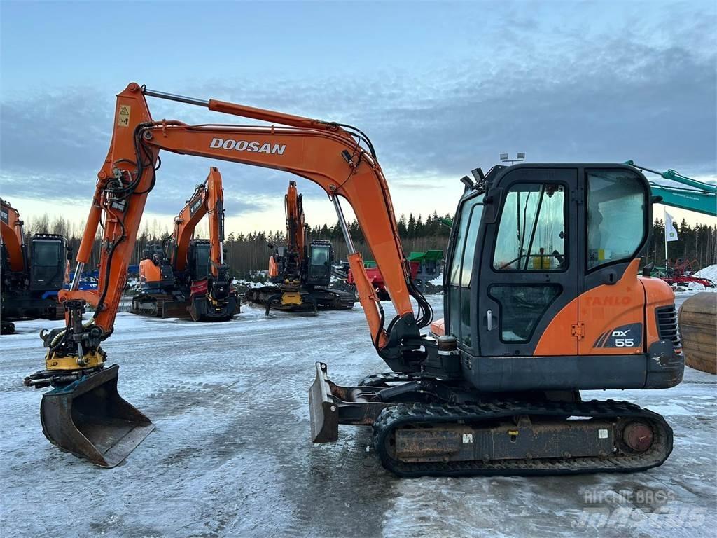 Doosan dx55 소형 굴삭기 7톤 미만