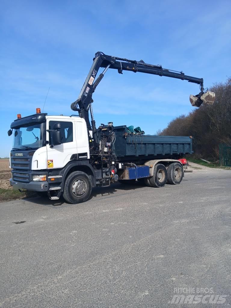 Scania P 400 훅 리프트 트럭