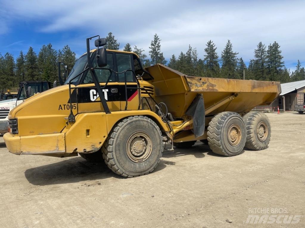 CAT 725 연결식 홀러