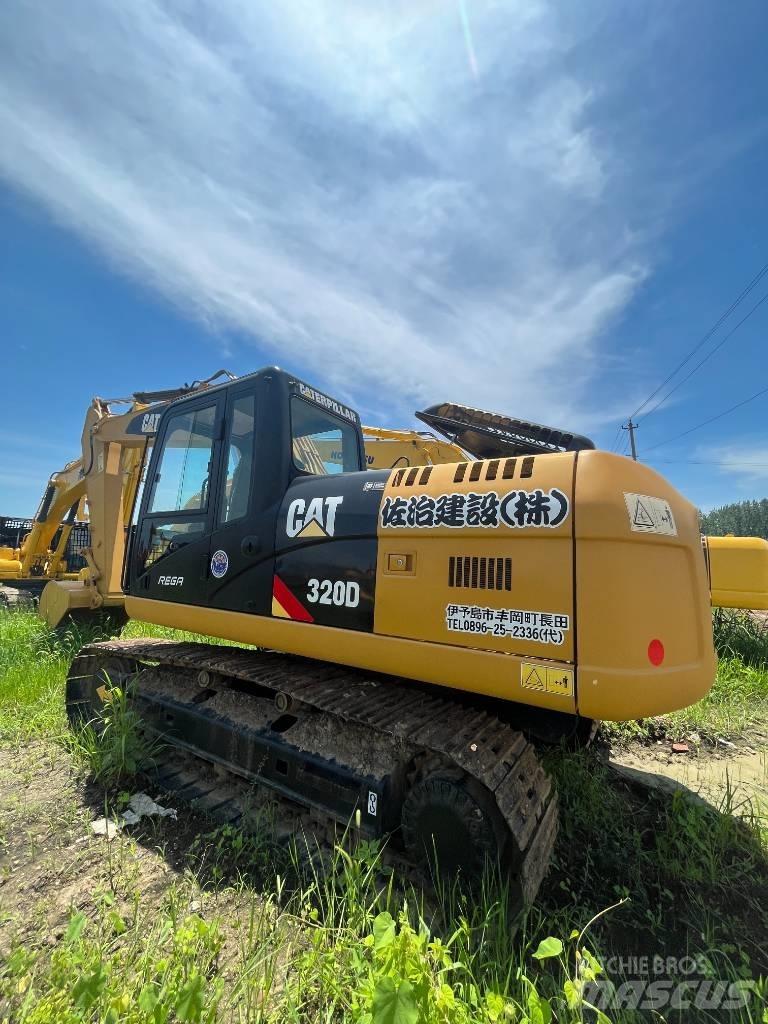 CAT 320d 대형 굴삭기 29톤 이상