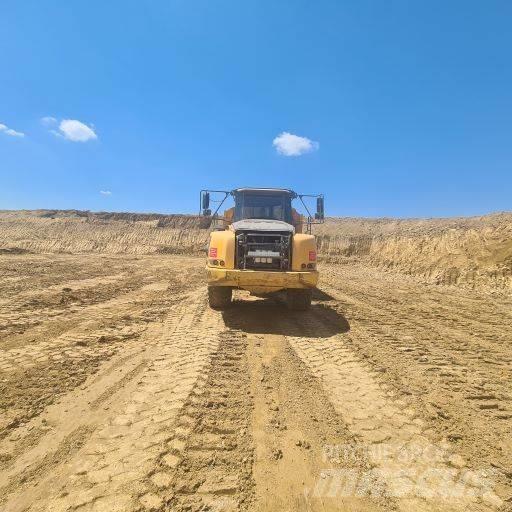 Volvo A 30 E 건설현장 덤프트럭