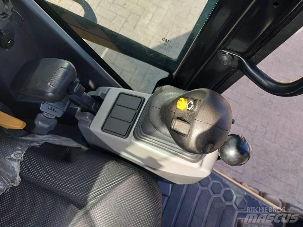 CAT 308-07CR 중형굴삭기 7톤-28톤