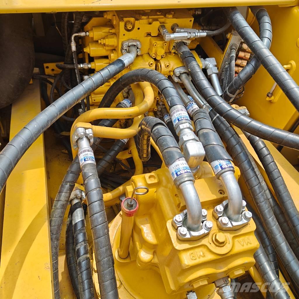 Komatsu 350-7 대형 굴삭기 29톤 이상
