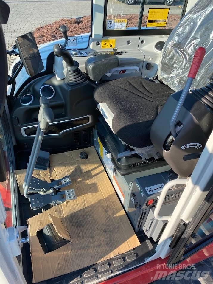 Takeuchi TB350R V2 소형 굴삭기 7톤 미만