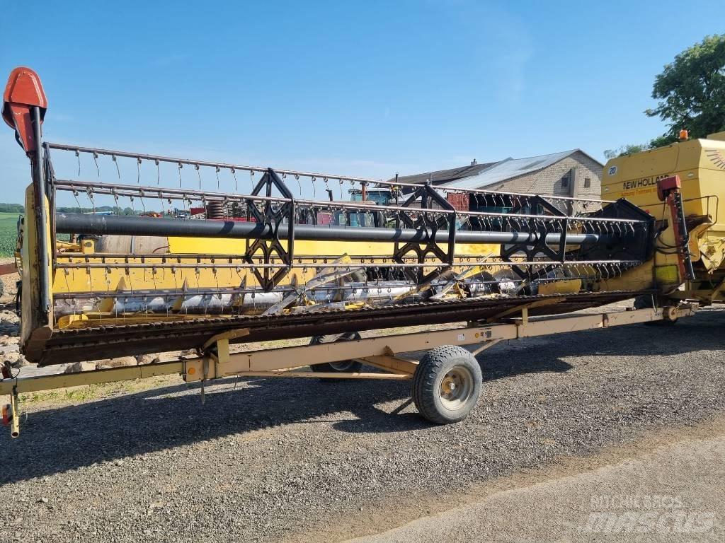 New Holland TX 68 콤바인 수확기