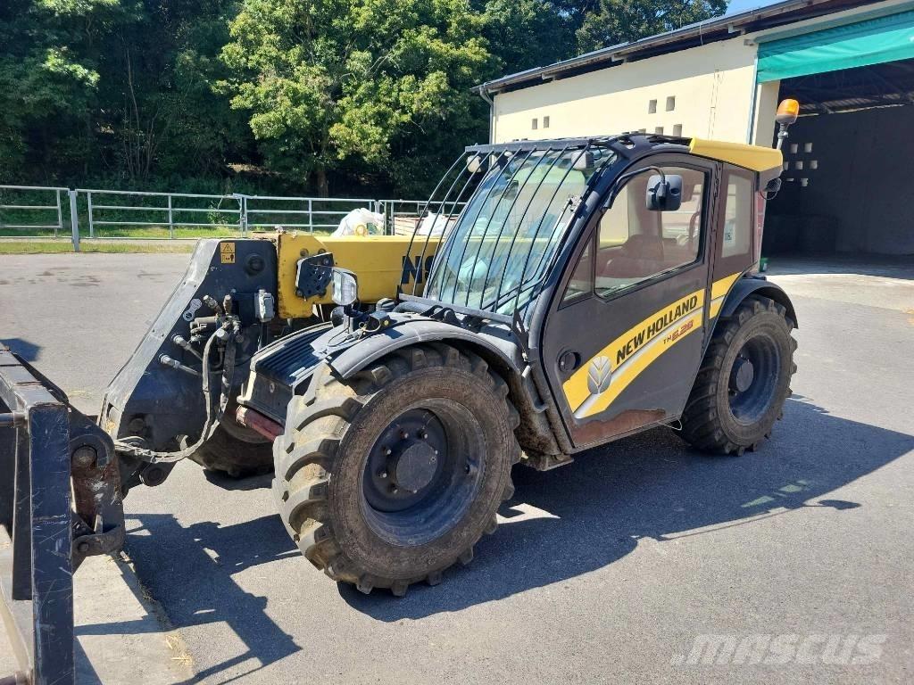 New Holland TH 6.28 농업용 텔레 핸들러