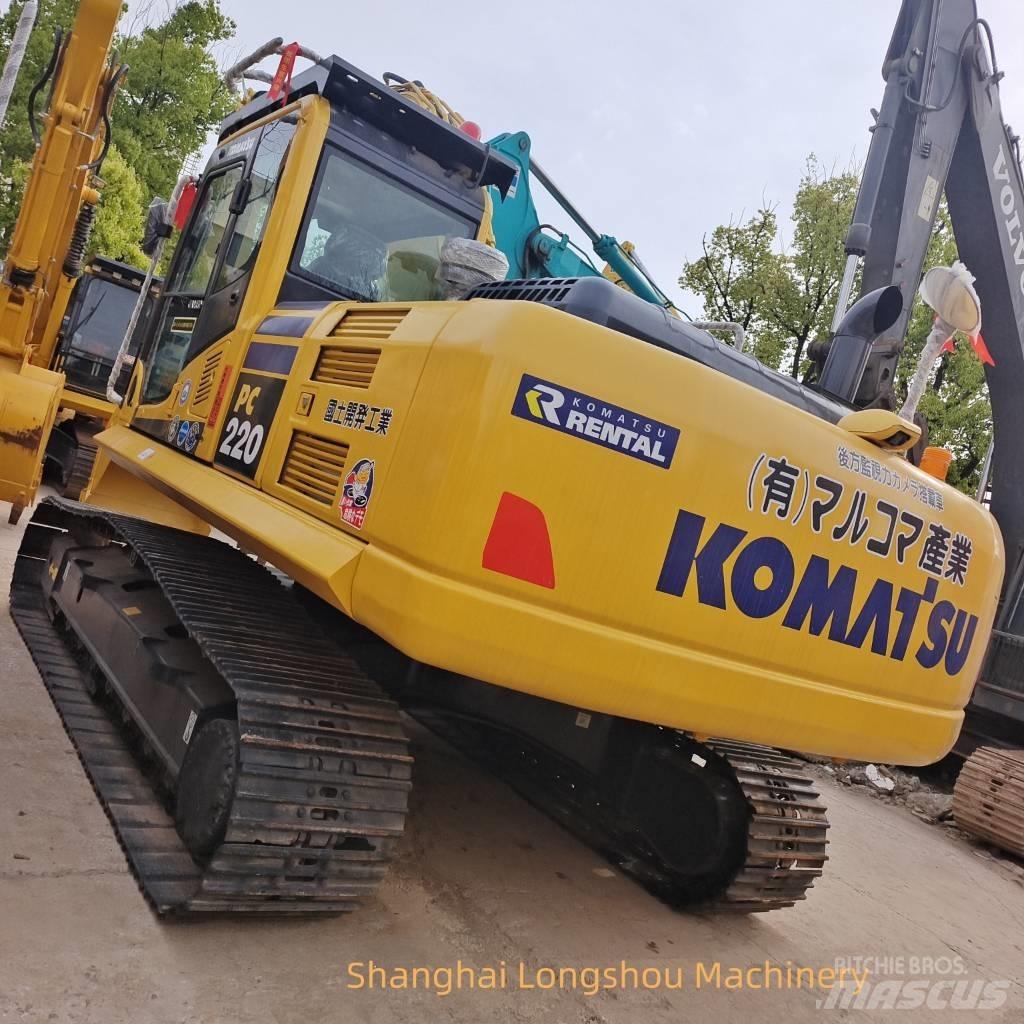 Komatsu PC 220-8 대형 굴삭기 29톤 이상