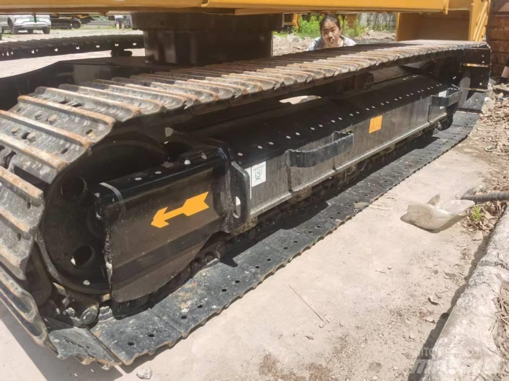CAT 310 대형 굴삭기 29톤 이상