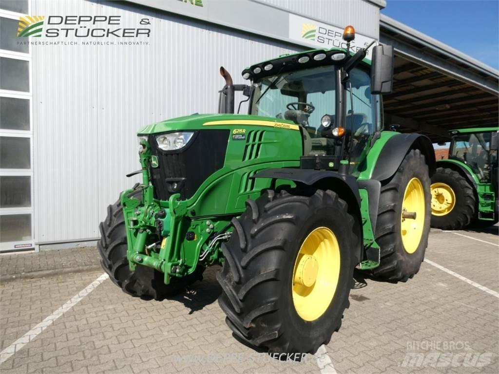 John Deere 6215R 트랙터