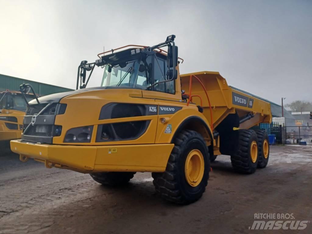 Volvo A 25 G 연결식 홀러