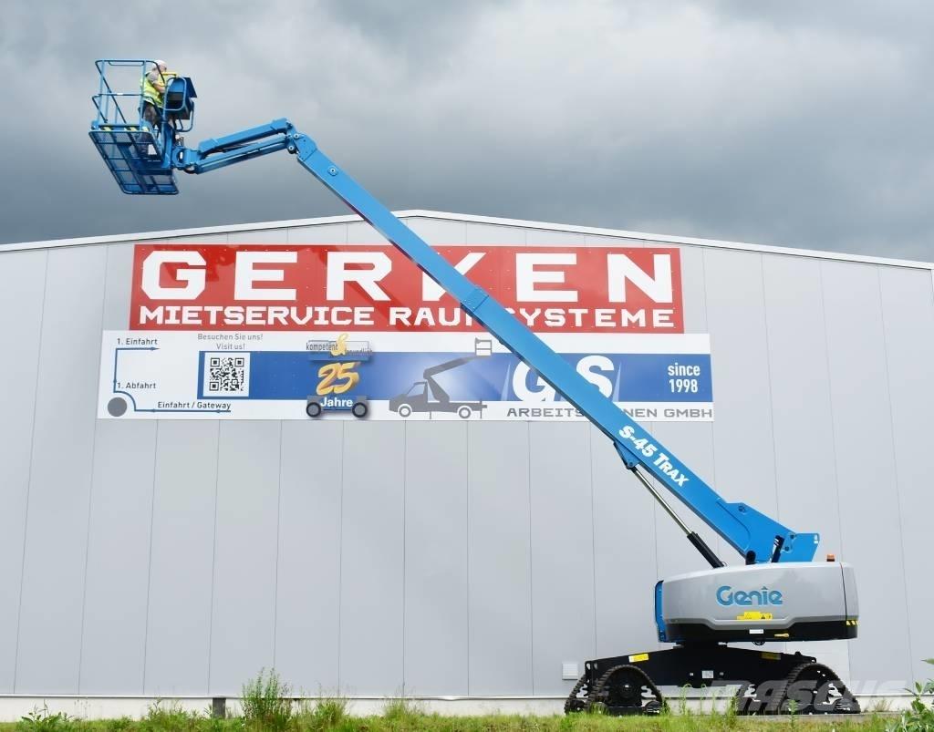 Genie S 45 Trax 견인식 전동이동 리프트