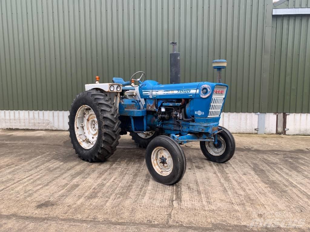 Ford 7000 트랙터