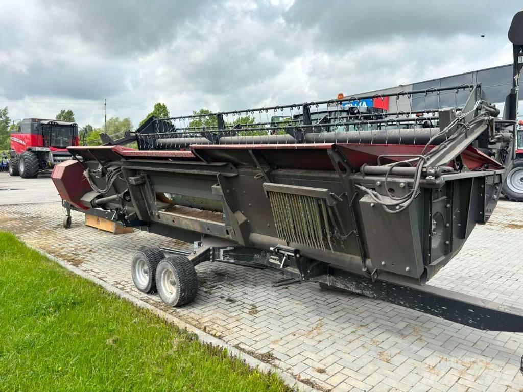 Massey Ferguson 7347 콤바인 수확기