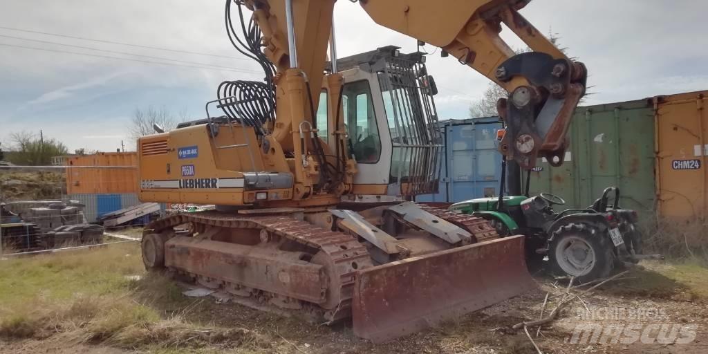 Liebherr R 932 T 특수 굴삭기