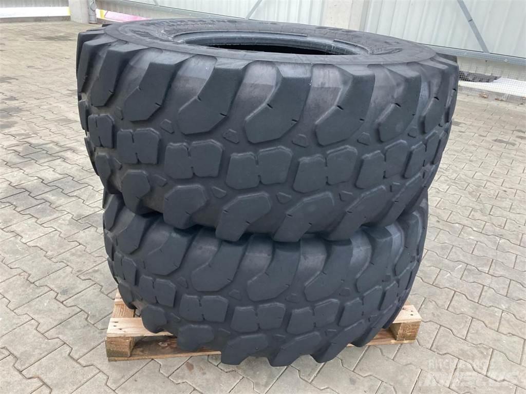 Alliance 500/70R24 타이어, 휠 및 림