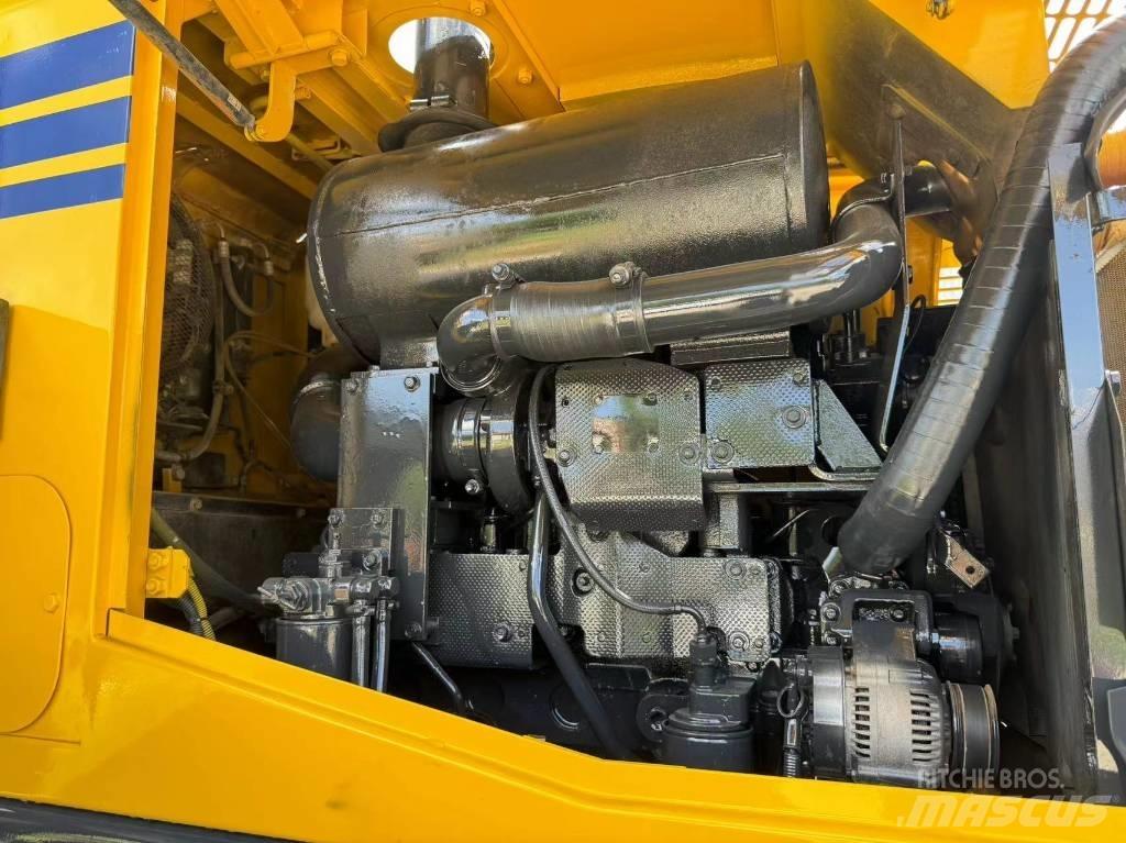 Komatsu WA 320-5  휠로우더