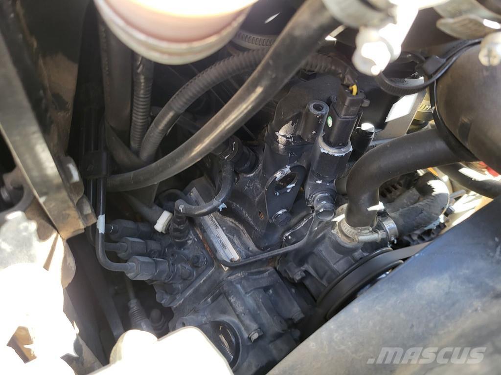 JCB 8018 CTS 소형 굴삭기 7톤 미만