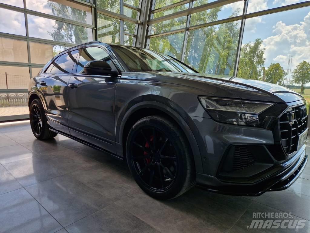 Audi SQ8 자동차