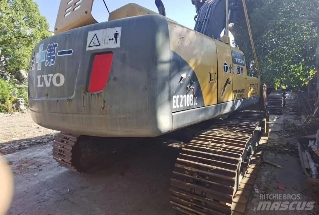 Volvo EC 210 B LC 대형 굴삭기 29톤 이상