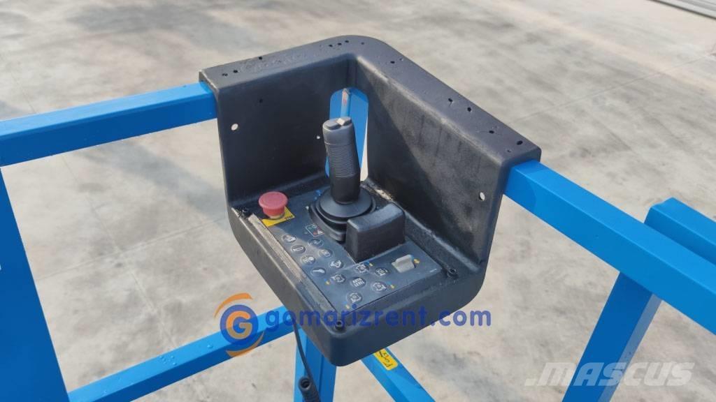 Genie GS 4390 가위형 리프트