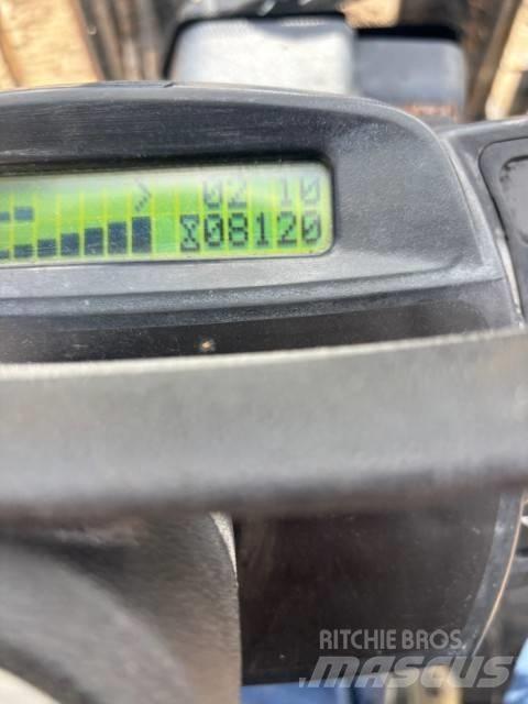Yale 25 GDPVX 디젤 지게차