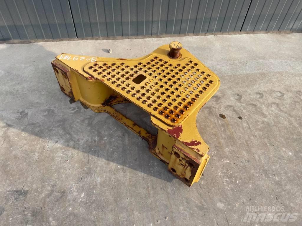 CAT D6K Zugtraverse 기타 부품  