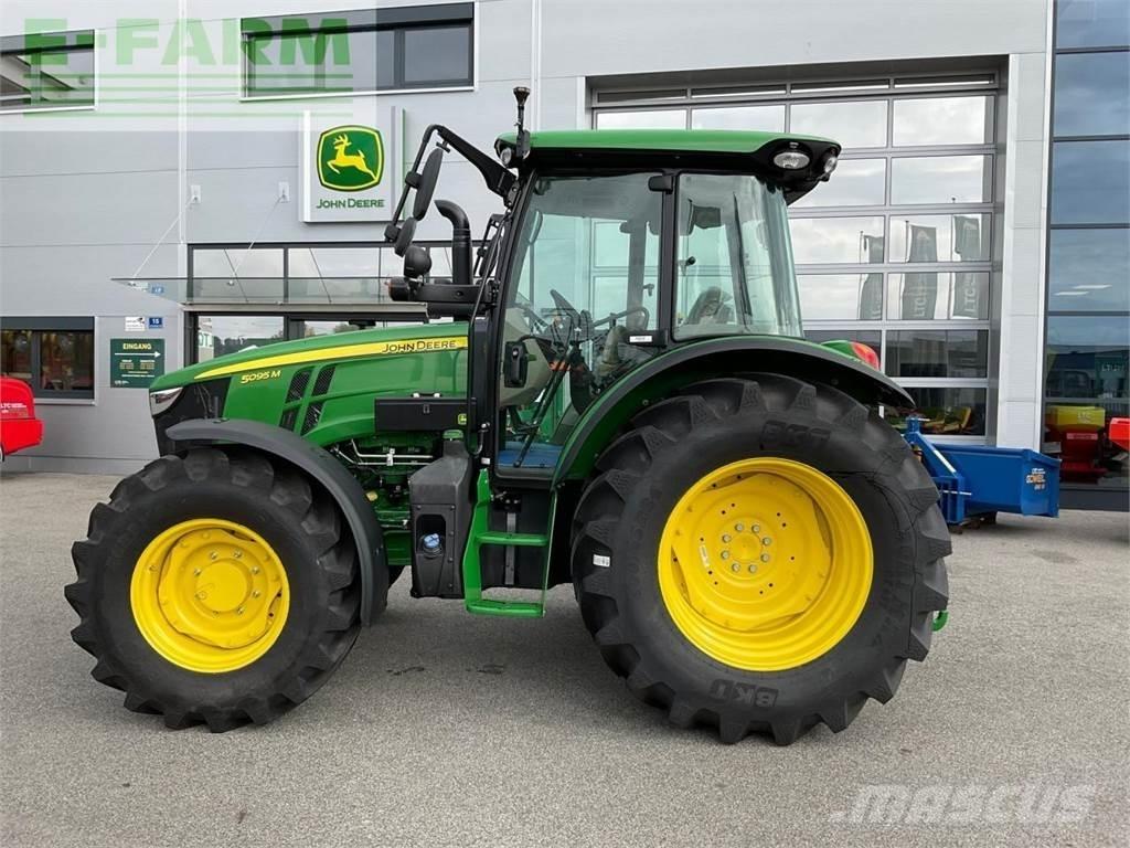 John Deere 5095M 트랙터