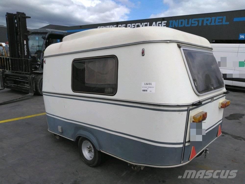 Eriba PUCK 모터홈 및 카라반