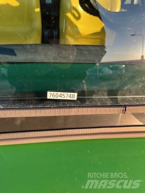 John Deere Gator TE 다목적 장비