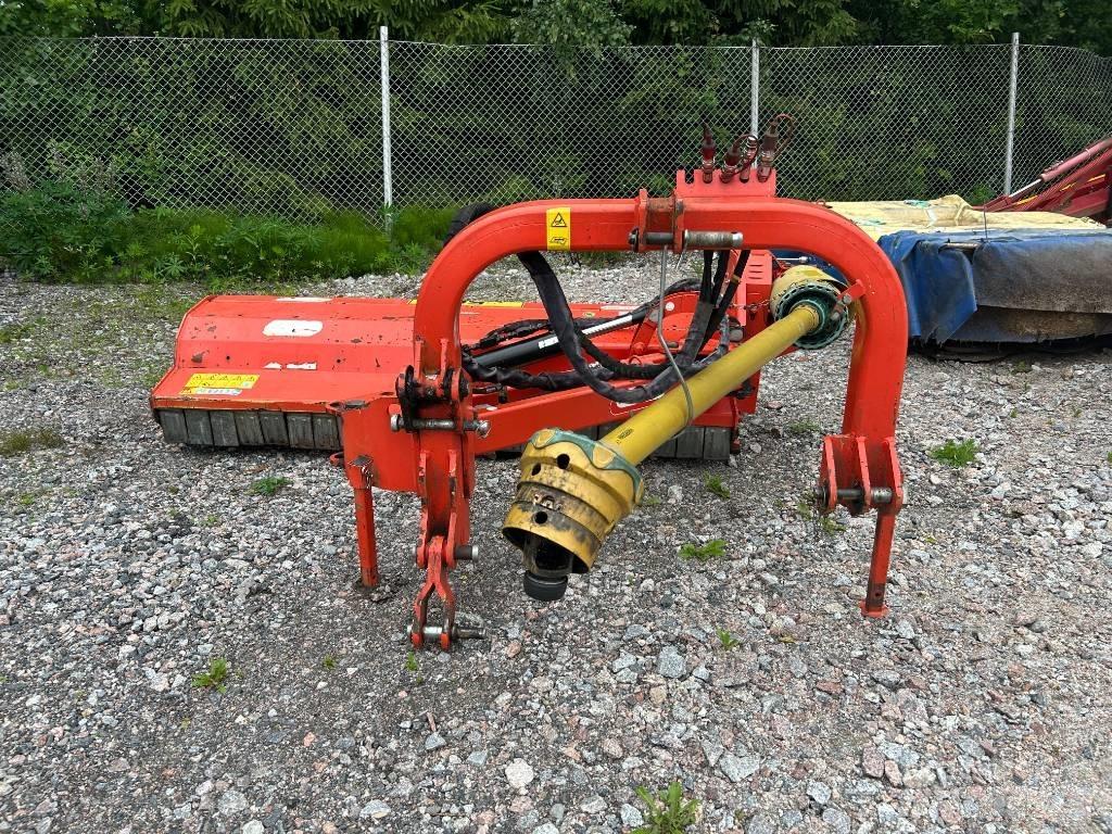 Maschio Giraffa 210 목장 제초기 및 토퍼
