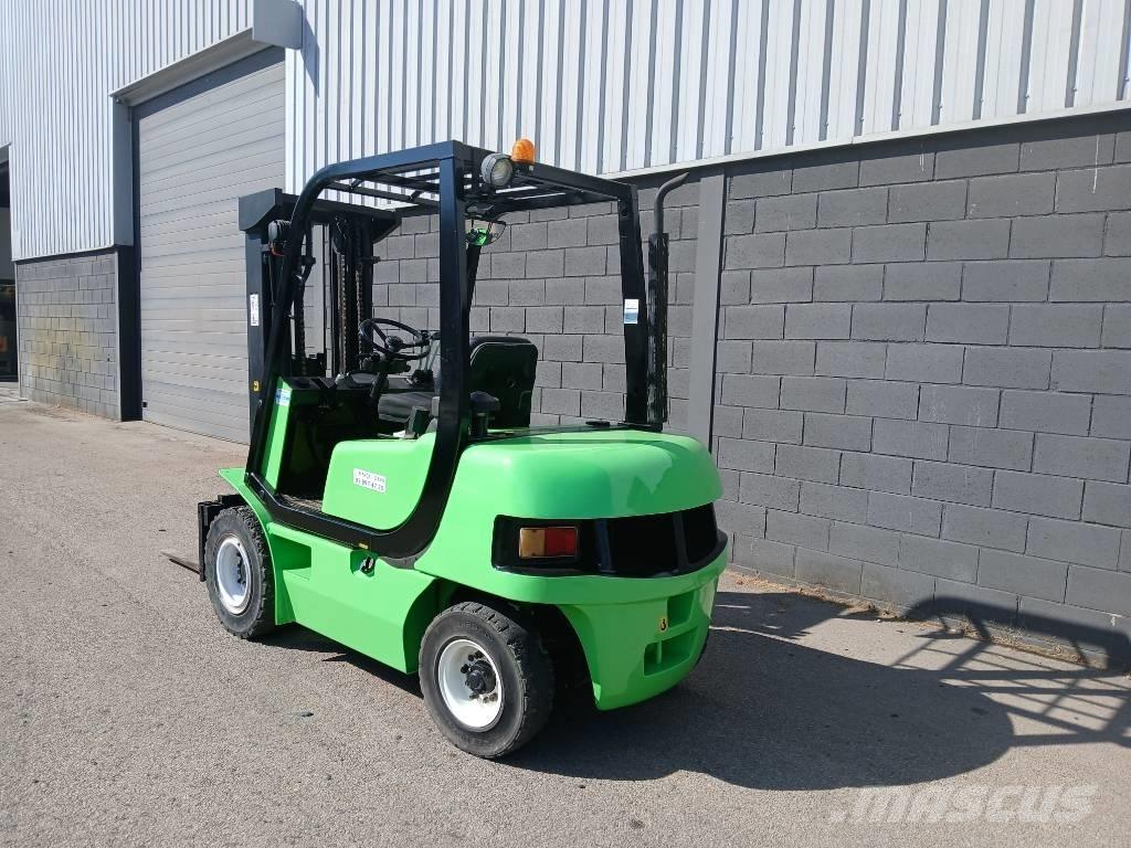 Clark CMP 25 디젤 지게차