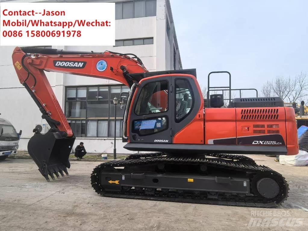 Doosan DX 225 LCA 대형 굴삭기 29톤 이상