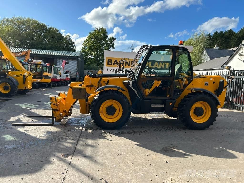 JCB 535-125 Hiviz 텔러 핸들러