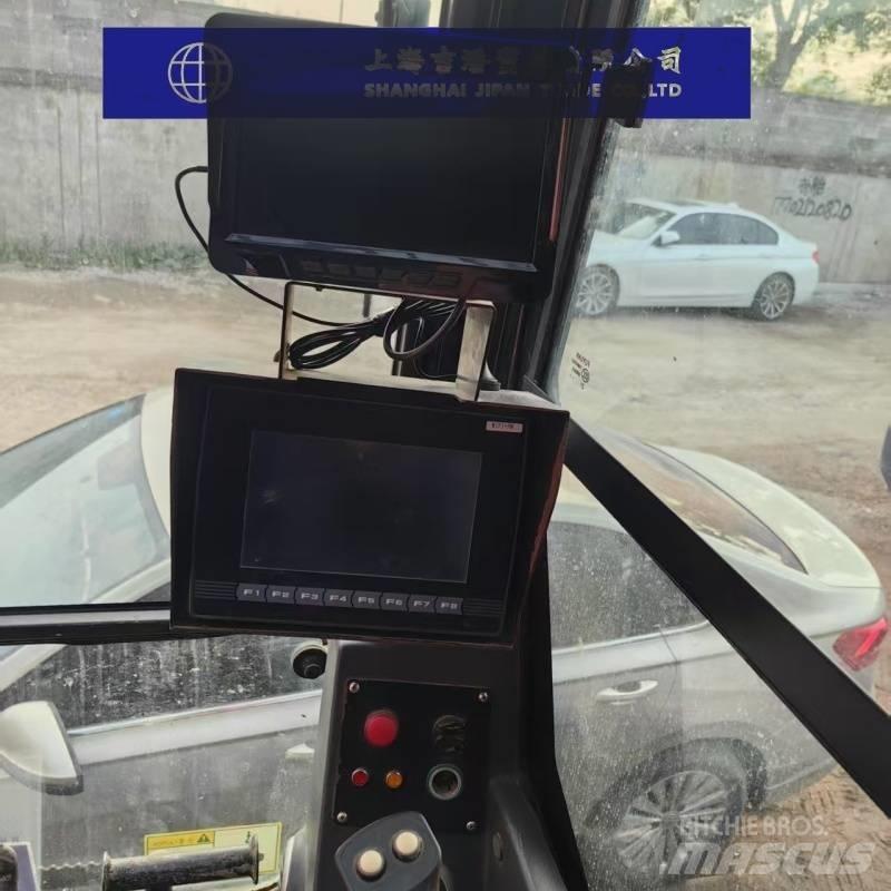 Sany SCC600A 트랙 크레인