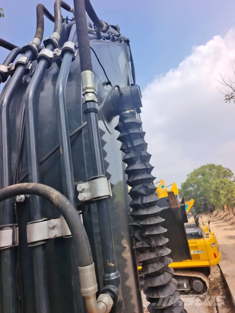 Hyundai HX 220 대형 굴삭기 29톤 이상