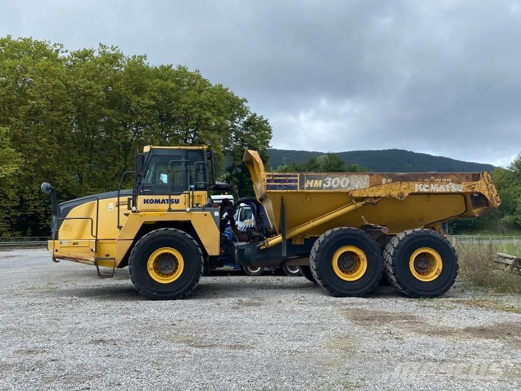 Komatsu HM 300-3 연결식 홀러