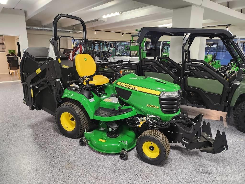 John Deere X 950 R 탑승형 잔디깎기
