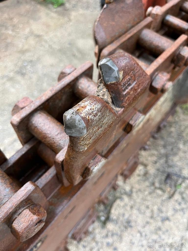 Ditch Witch RT80Q 트렌처