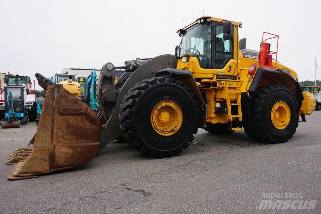 Volvo L250H *Uthyres*  휠로우더