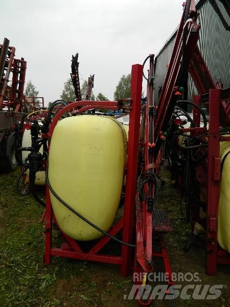 Hardi 600 견인형 분무기